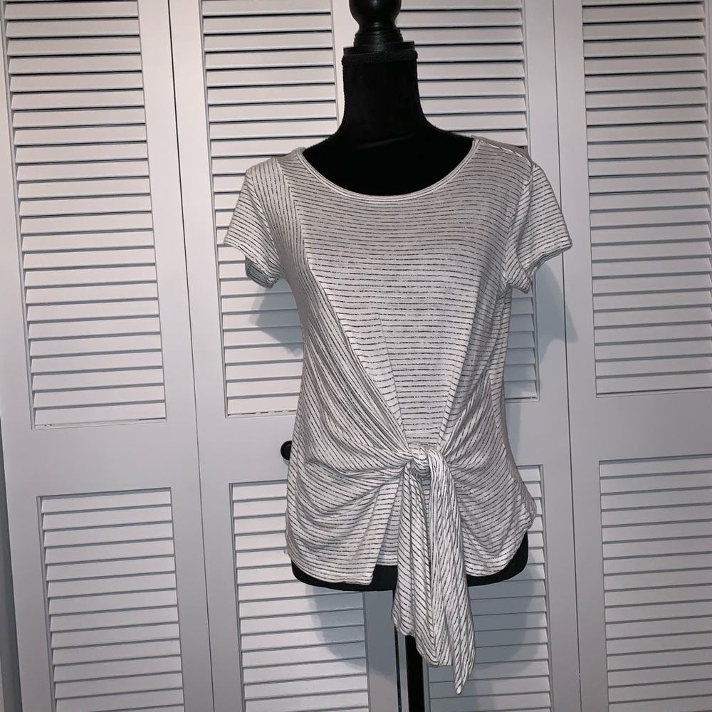 White and black Striped tie front top Francesca’s